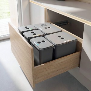 Zestaw koszy do sortowania FLEXI do szuflady BLUM w szafce 60 cm – 5 koszy 3x8 l + 2x16 l, filtr