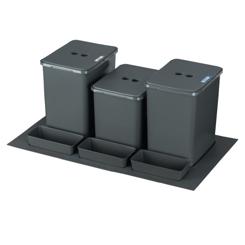 Flexi BASE 80 cm – zestaw trzech koszy 2×20 l i 1×16 l z kuwetkami na białym tle